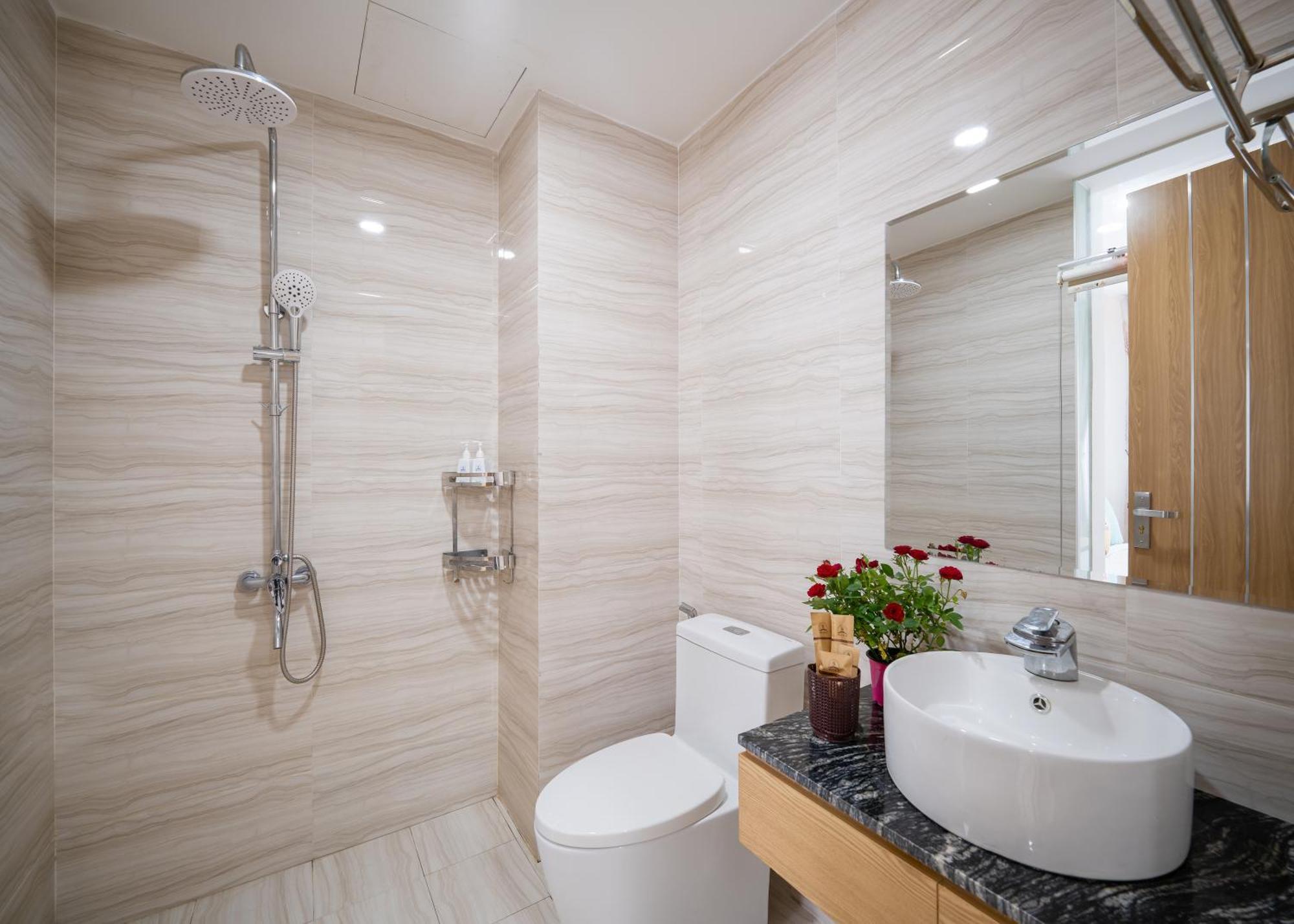 Blue-S Hotel & Apartment Da Nang Exterior photo